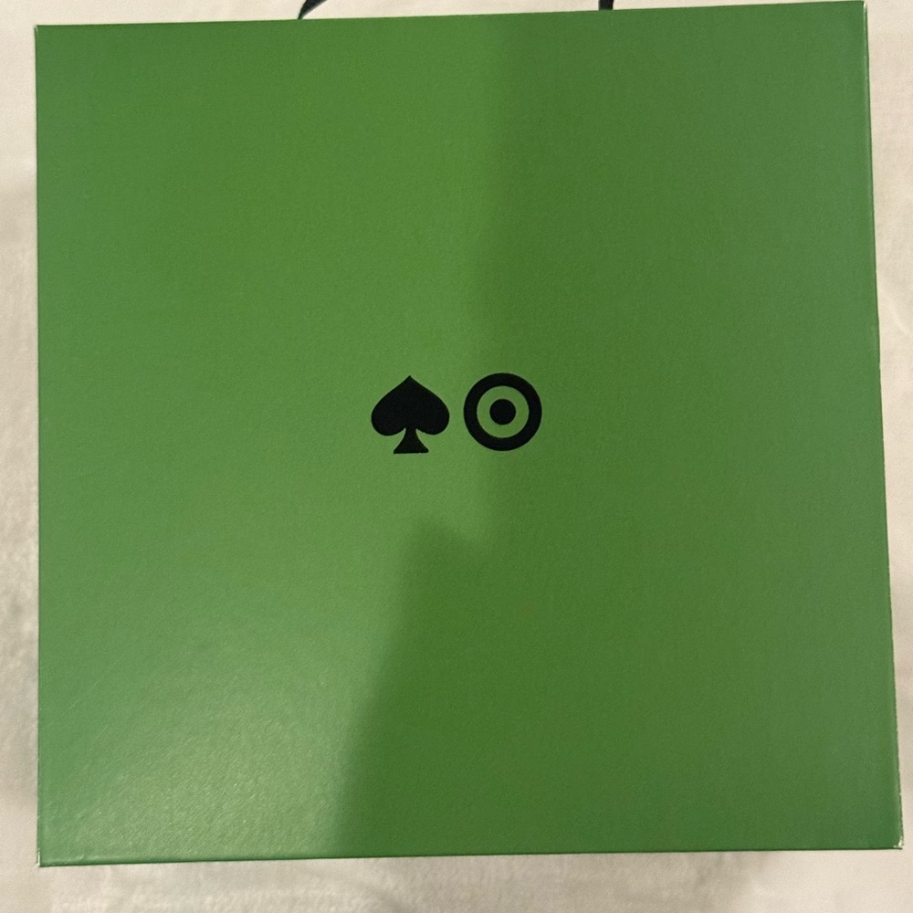 Kate Spade x Target Green Flower Drop Earrings with Crystal Center – NWT - Picture 4 of 4